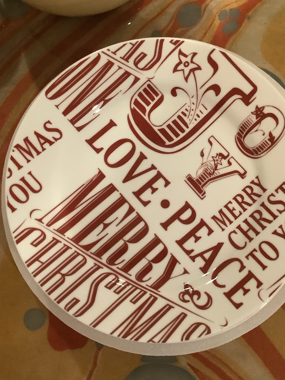 Ciroa Simple Serve Porcelain Dessert Appetizer Plates Christmas Love Peace Joy